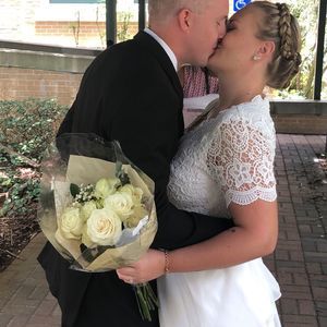 Meet your Posher, Holly